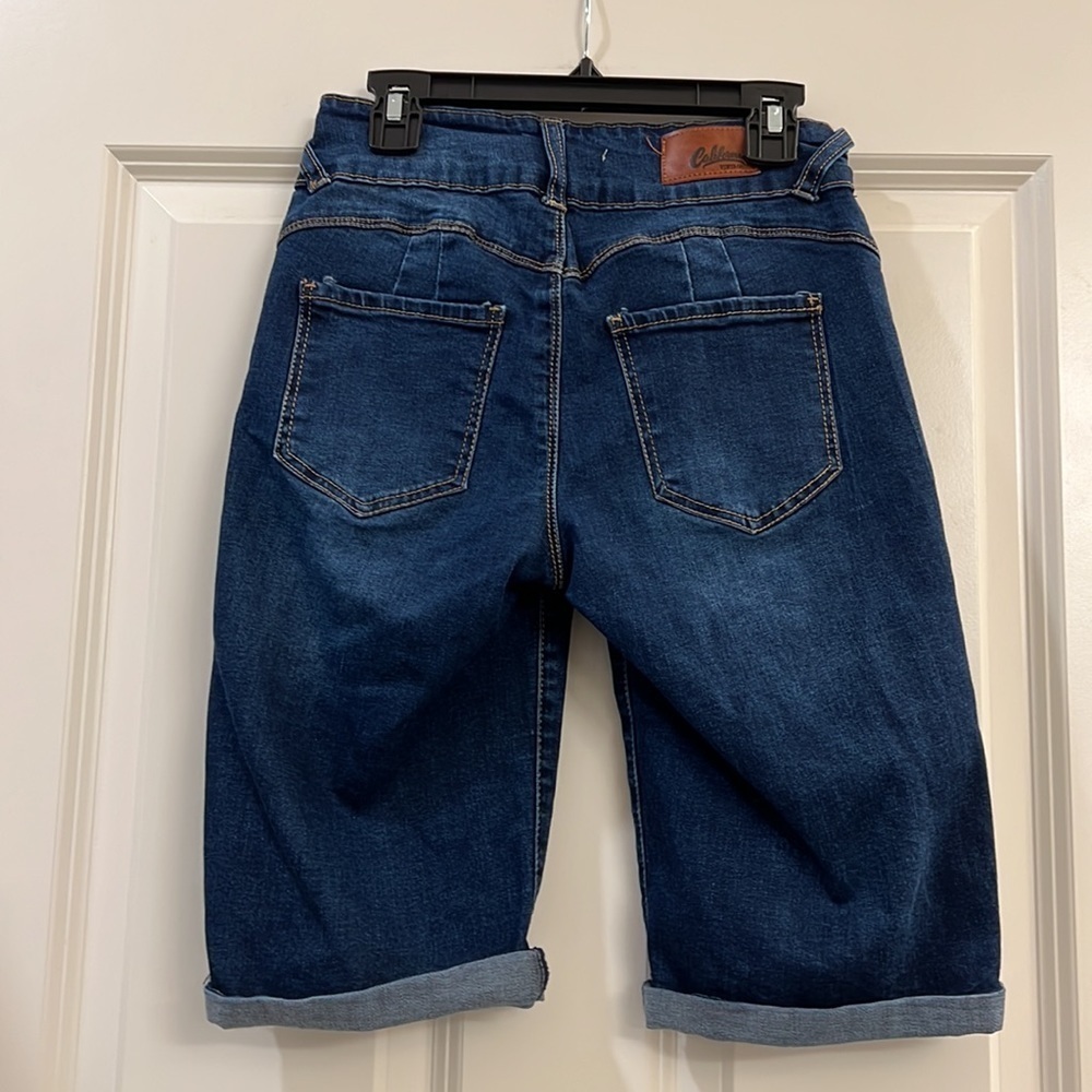 California Vintage junior girls jean shorts - Picture 5 of 7
